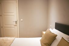 Apartamento en Madrid - M (CAB36) Céntrica y amplia vivienda de cuatro dor