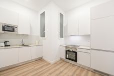 Apartamento en Madrid - M (SBE351D) Confort y estilo urbano: tu piso perfe