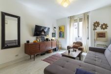 Apartamento em Madrid - M (EST8) Apto. Tribunal-Malasaña-Chueca