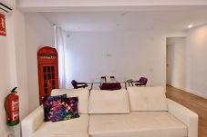 Apartamento em Madrid - M (SCA3) Ap. Pradera San Isidro MADinRÍO