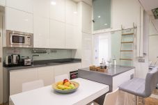 Apartamento em Madrid - M (ESL5) Apartamento Sta. Engracia