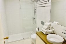 Apartamento em Porto - YOUROPO - Taipas 1