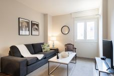 Apartamento em Madrid - M (PXII92) Apartamento Chamartín Garaje&Piscina&Gi