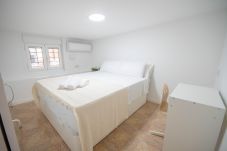 Apartamento em Madrid - M (GUS56) Encantador apartamento 3 dormitorios