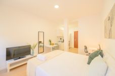 Estúdio em Madrid - M (ALE14BF) Acogedor Apartamento Tipo Estudio cerc