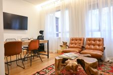 Apartamento em Madrid - M (ZUR31) Encantador Apartamento de 1 Dormitorio e