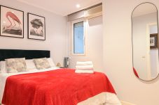 Apartamento em Madrid - M (ORE51) Apartamento Espacioso de Tres Dormitorio