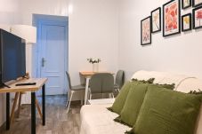 Apartamento em Madrid - M (ALB23) Coqueto apartamento de dos dormitorios e