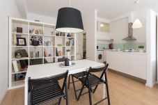 Studio in Porto - Santa Catarina's Loft (N01)