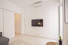 Apartment in Lisbon - Bica River View II (C87)