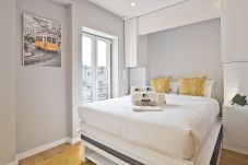 Studio in Lisbon - BmyGuest Bruno's 36 Exclusive Apartments III (C98)