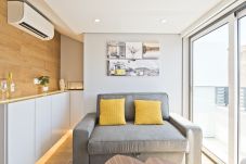 Apartment in Lisbon - BmyGuest Bruno's 36 Exclusive Apart VII (C102)