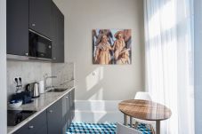 Studio in Porto - YOUROPO - Market 2C