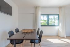 Rent by room in Sesimbra - Casa Das Vinhas I (C126)